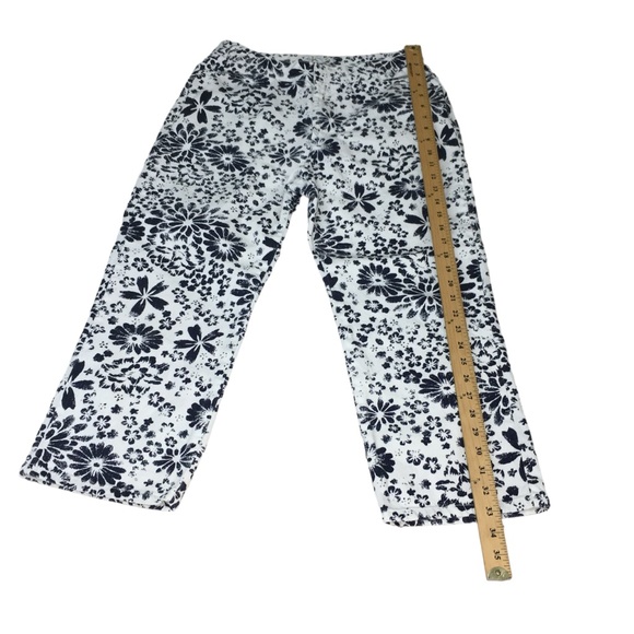 Calvin Klein Jeans Floral Denim Navy White Cropped Jeans - Women’s 10 - Picture 7 of 10